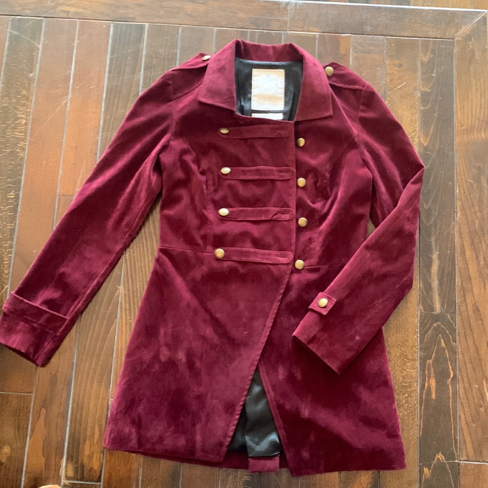 Double breasted vintage 80s-90s coat. Size 10